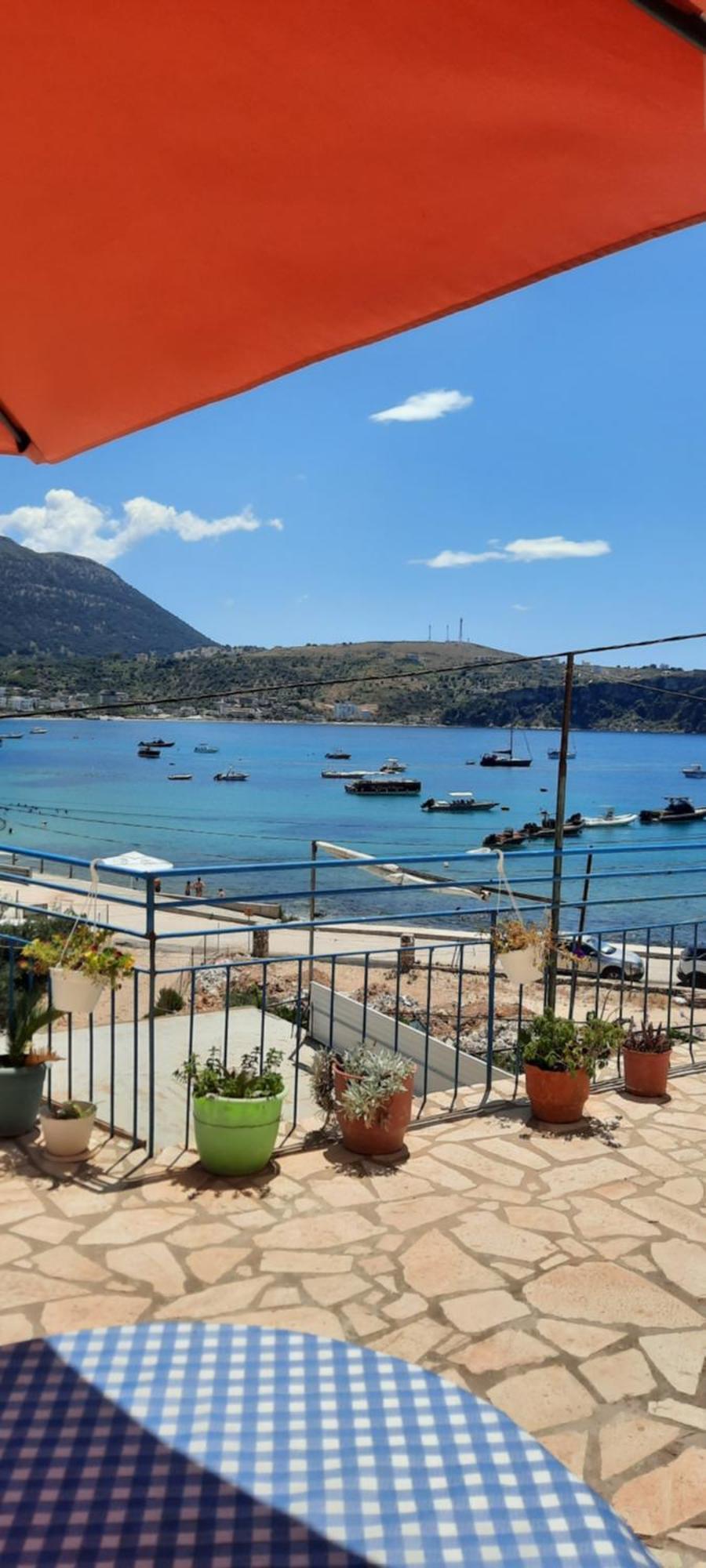 Rooms By The Sea Himare Exterior foto
